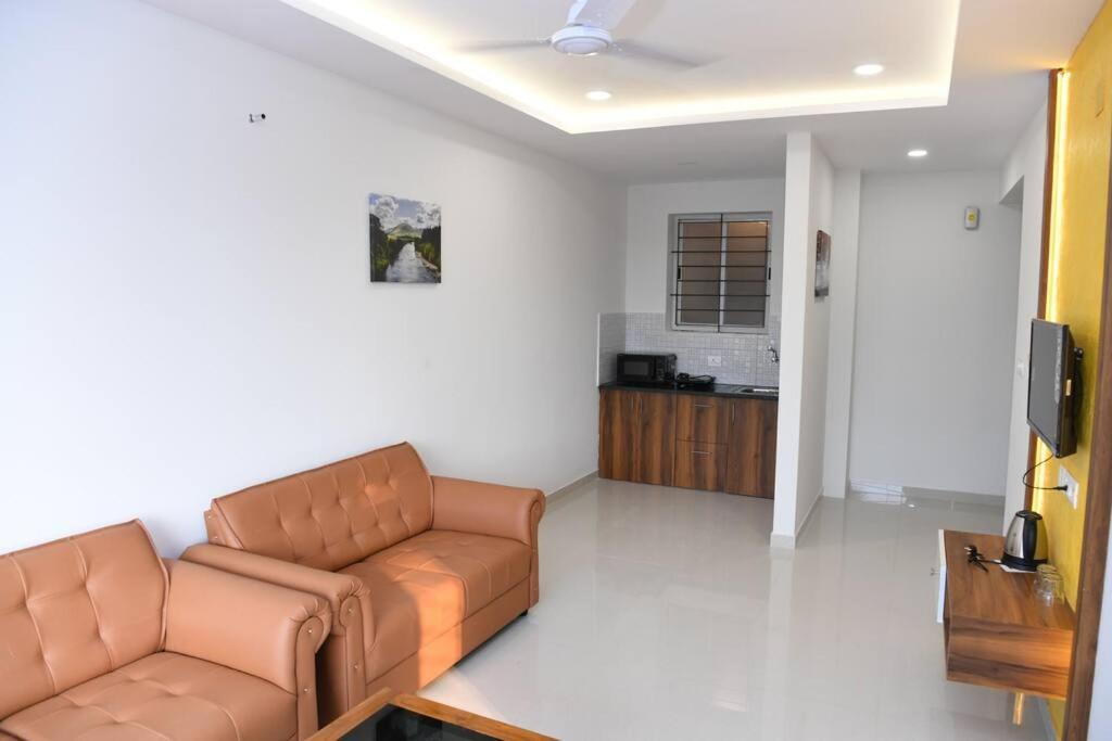 Beach Heaven Deluxe Rooms & Serviced Apartments Suratakal Eksteriør billede